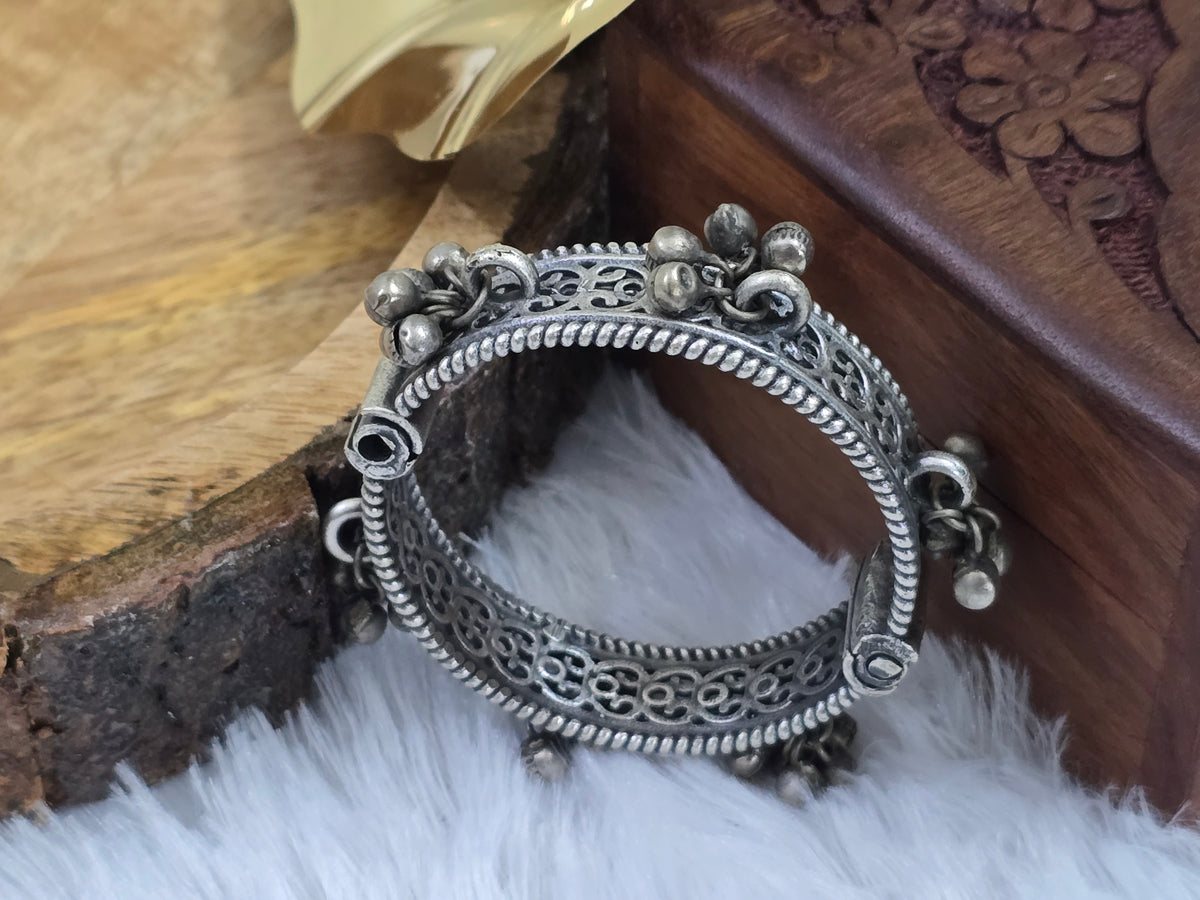 Kada - desi jhankar