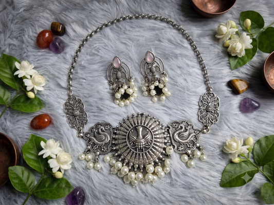 Pearl necklace