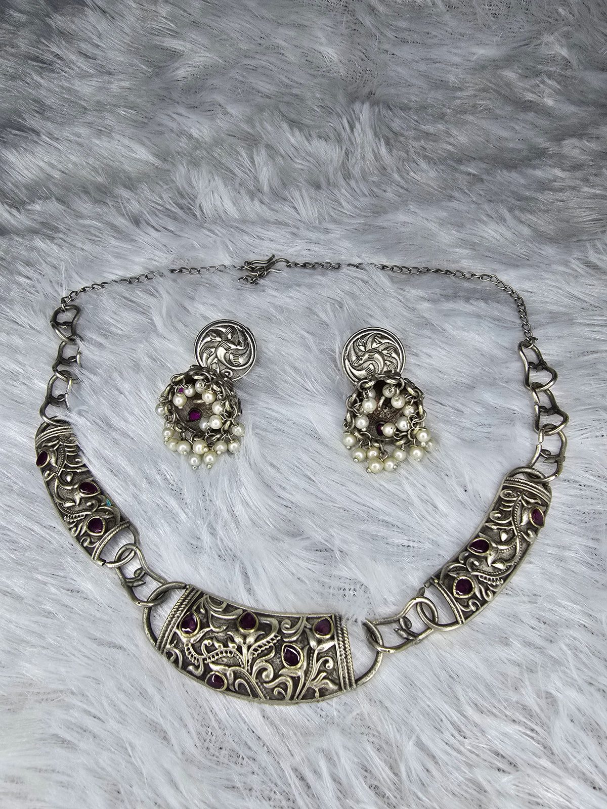 Heritage bloom necklace