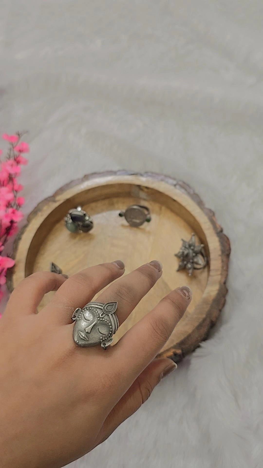 Ring